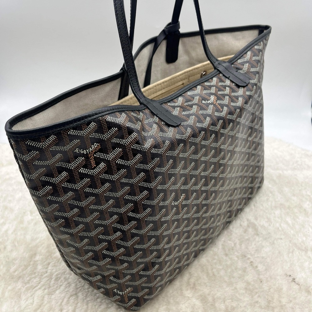 Goyard St Louis